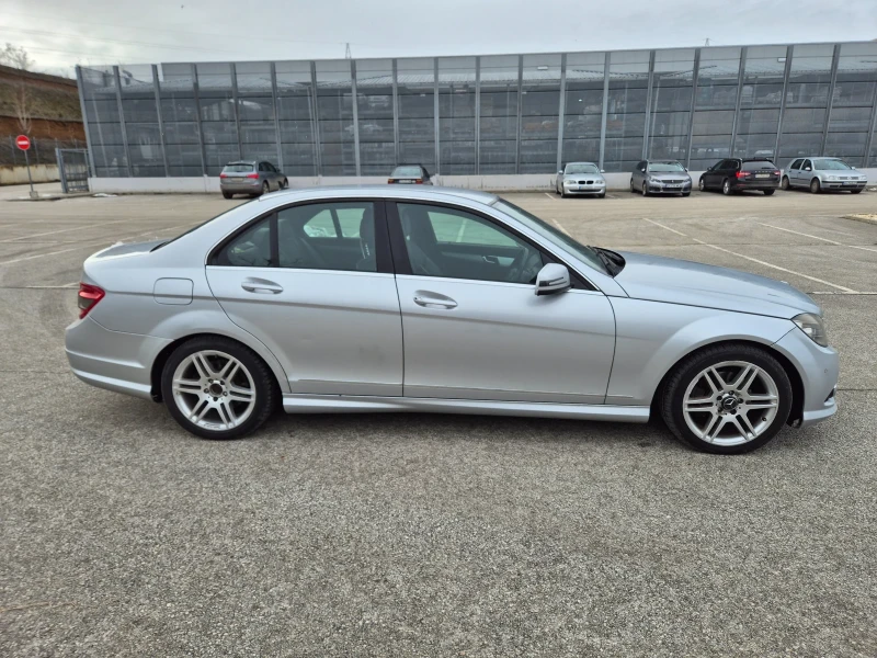 Mercedes-Benz C 220 AMG, снимка 2 - Автомобили и джипове - 53594627