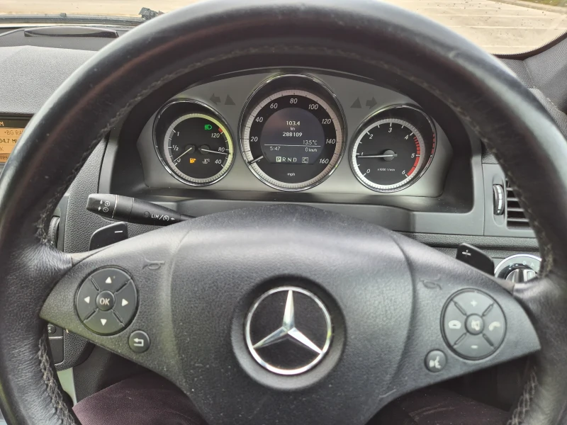 Mercedes-Benz C 220 AMG, снимка 13 - Автомобили и джипове - 53594627