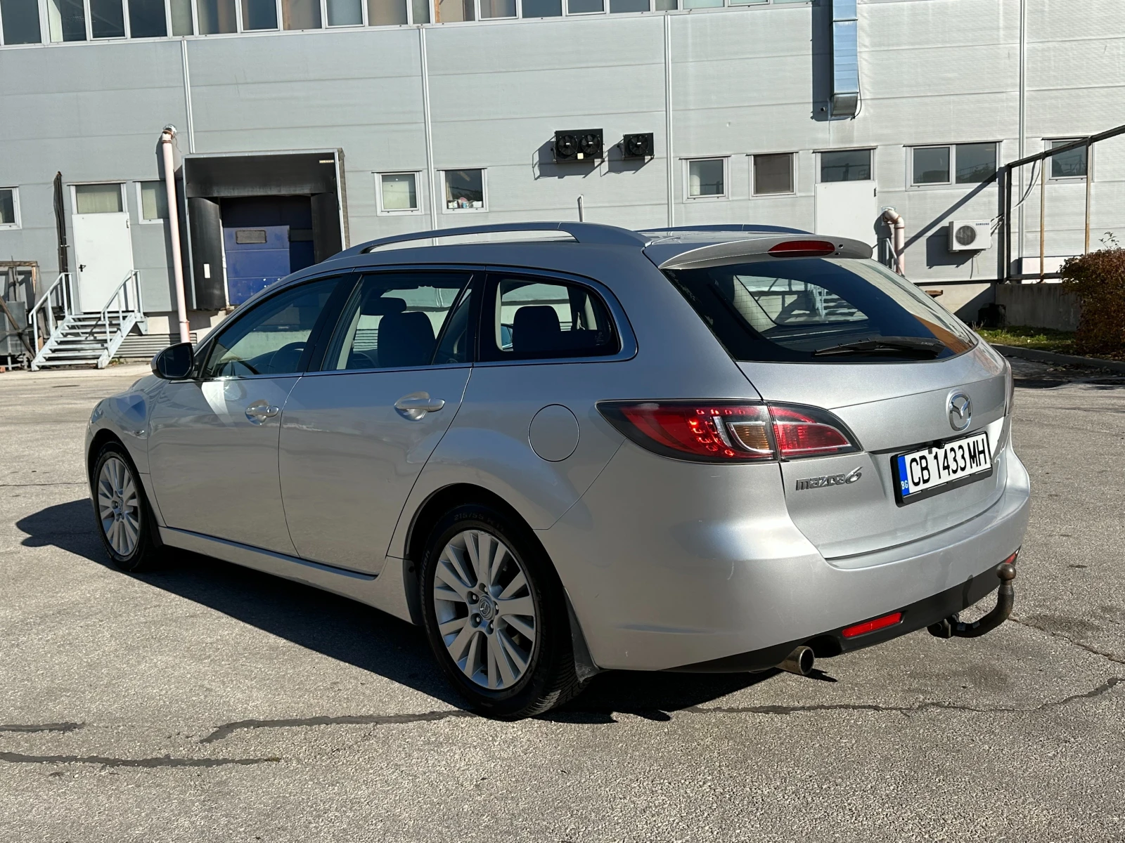 Mazda 6 2.0i 147к.с. Автоматик - изображение 3