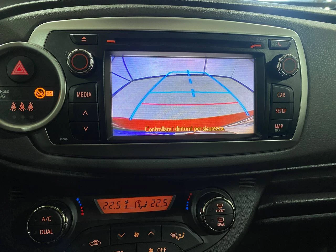 Toyota Yaris 1.4D Camera Navi - изображение 10