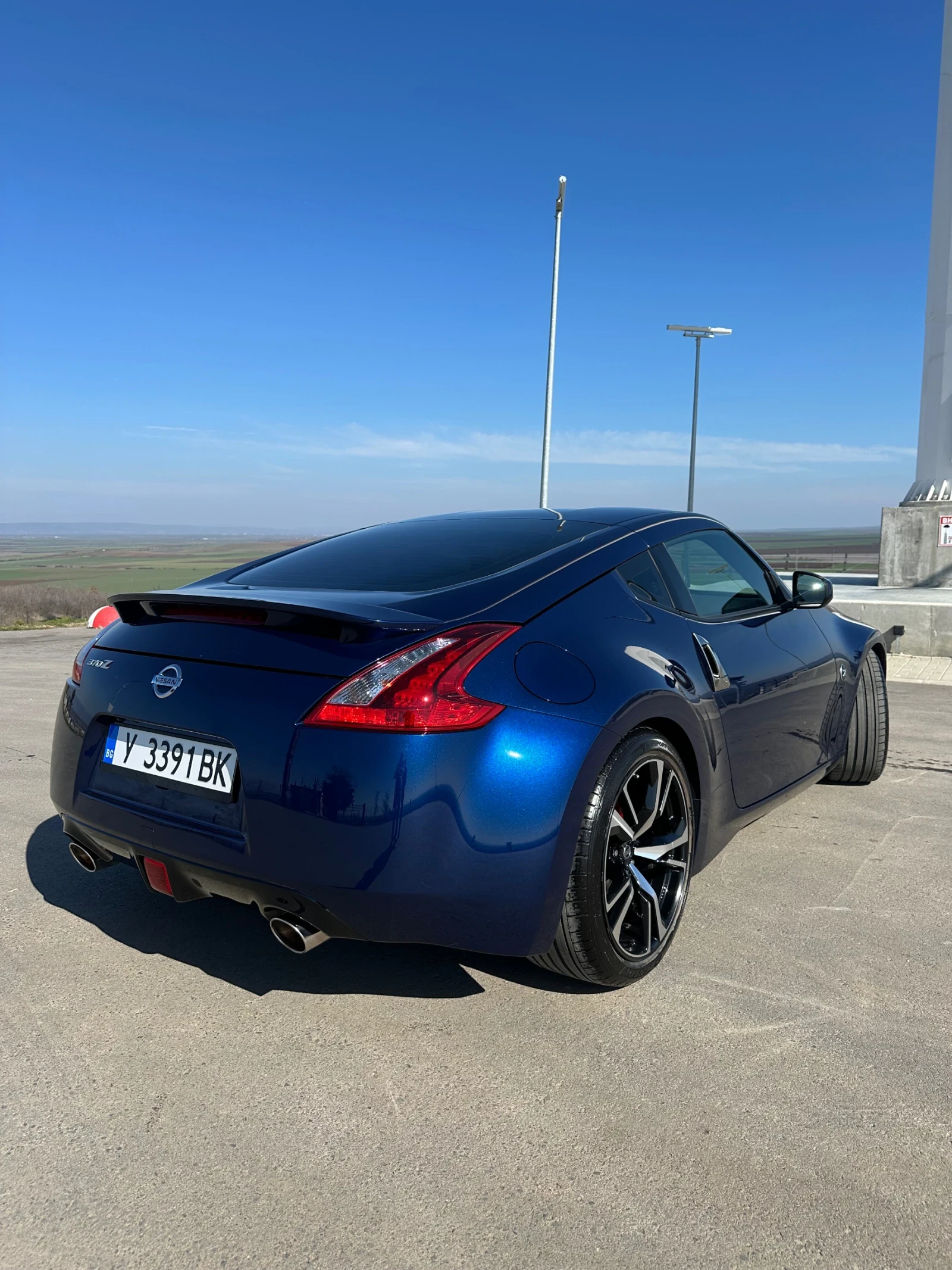 Nissan 370Z Final edition - изображение 3