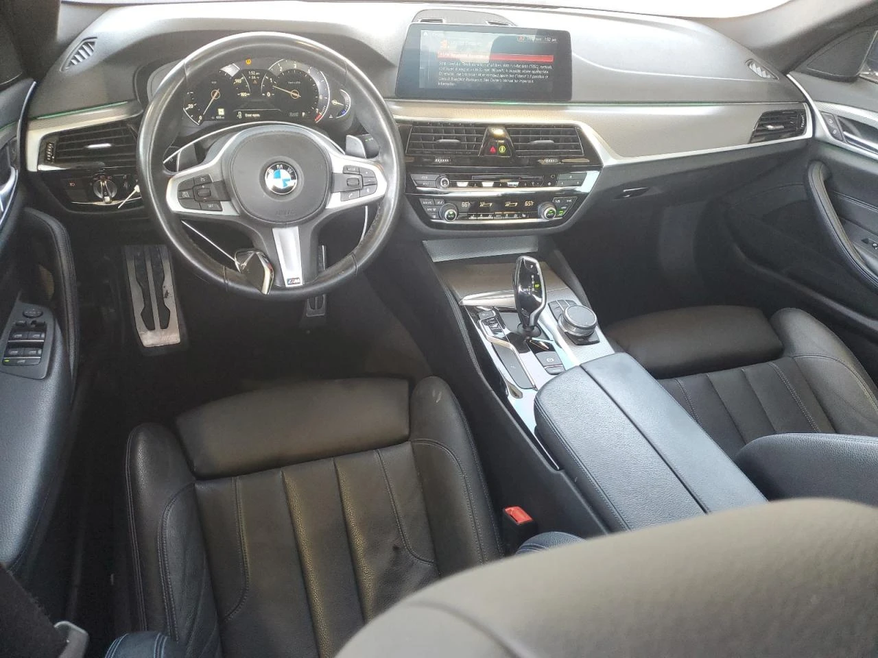 BMW 540 I M-Pack* Диг.табло* Shadowline* Щори* CarPlay*  - изображение 8