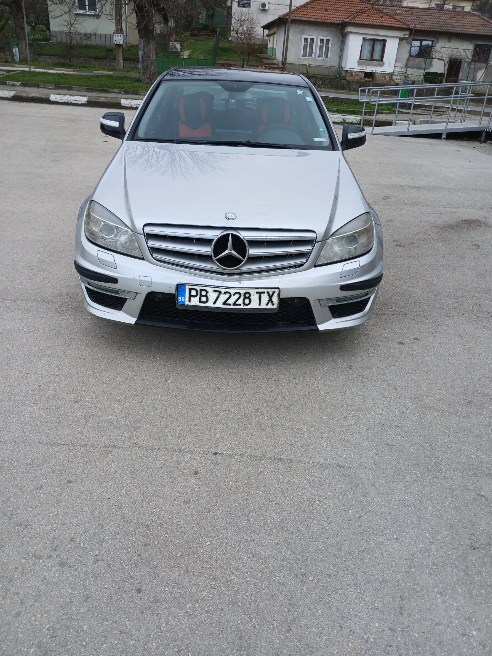 Mercedes-Benz C 200 АВАНГАРД - изображение 2