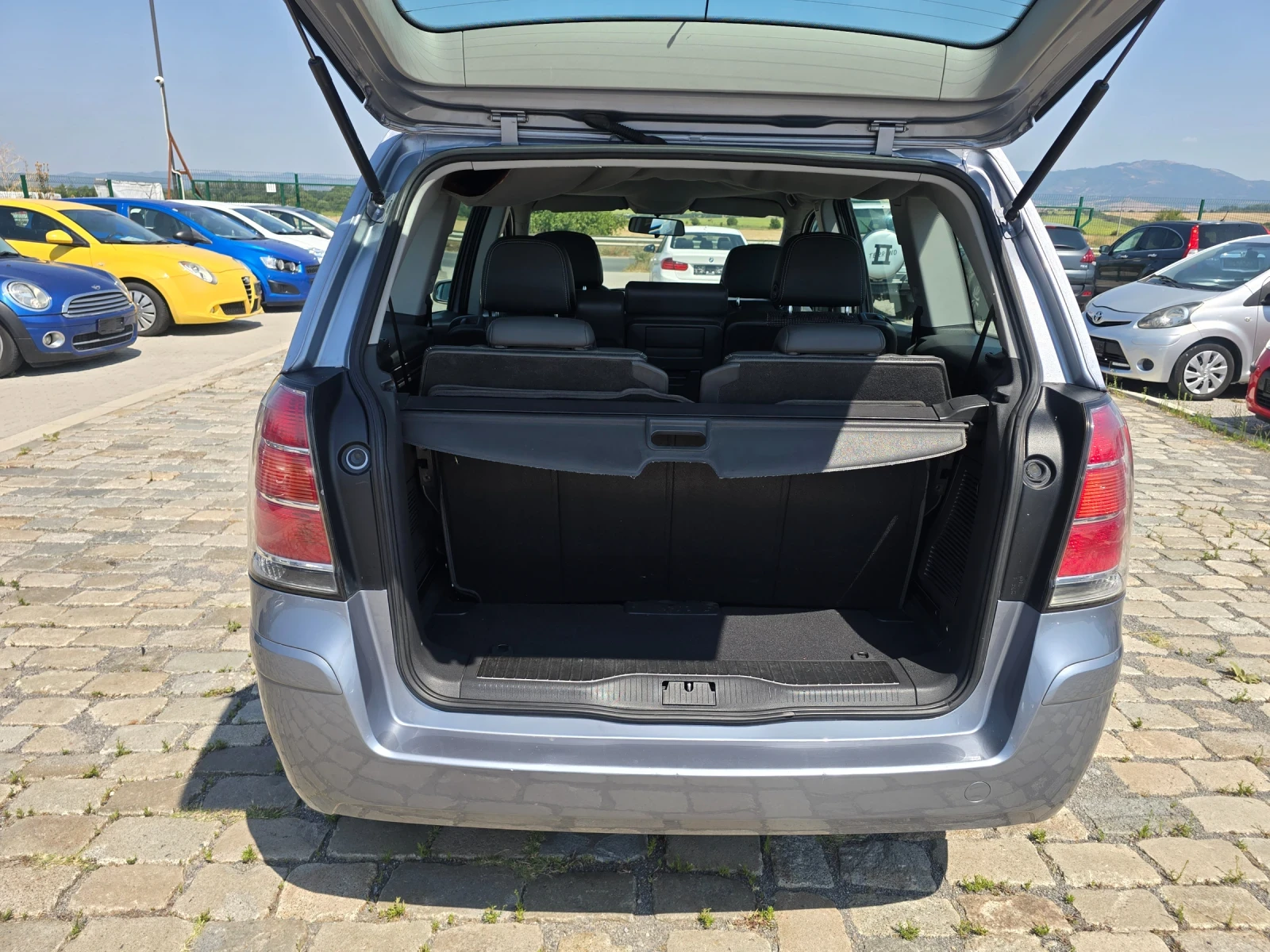 Opel Zafira 1.9D 120кс 7 места АВТОМАТИК ЕВРО 4 - изображение 8