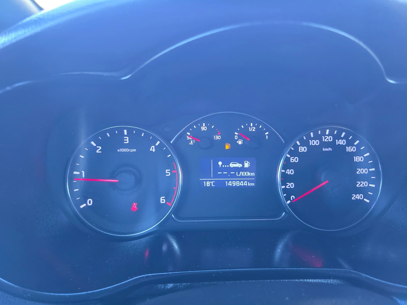 Kia Clarus 1.7-CRDI-116k.c-NAVI-EURO5B | Mobile.bg — изображение 14