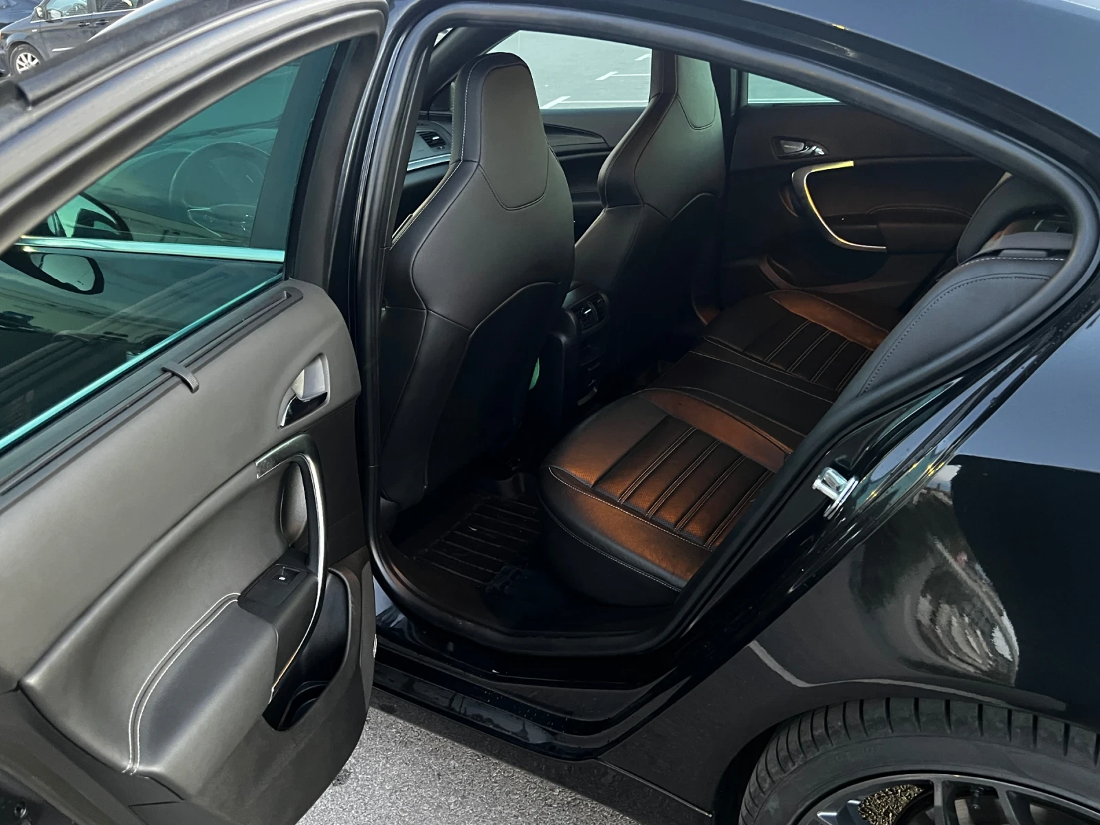 Opel Insignia 2.0 4x4 | Mobile.bg � ����������� 11