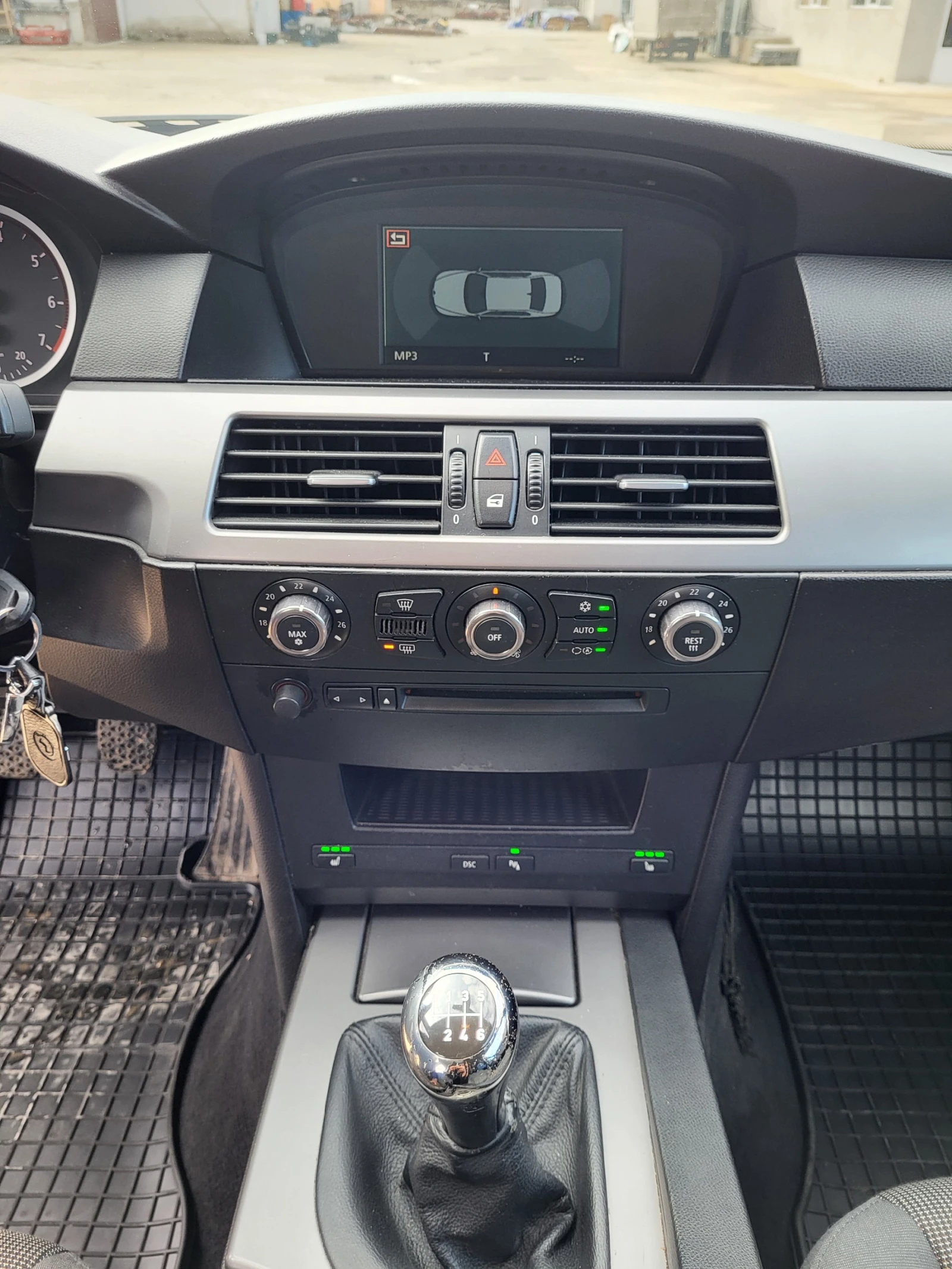 BMW 520 Бензин/Газ, снимка 14 - Автомобили и джипове - 53724940