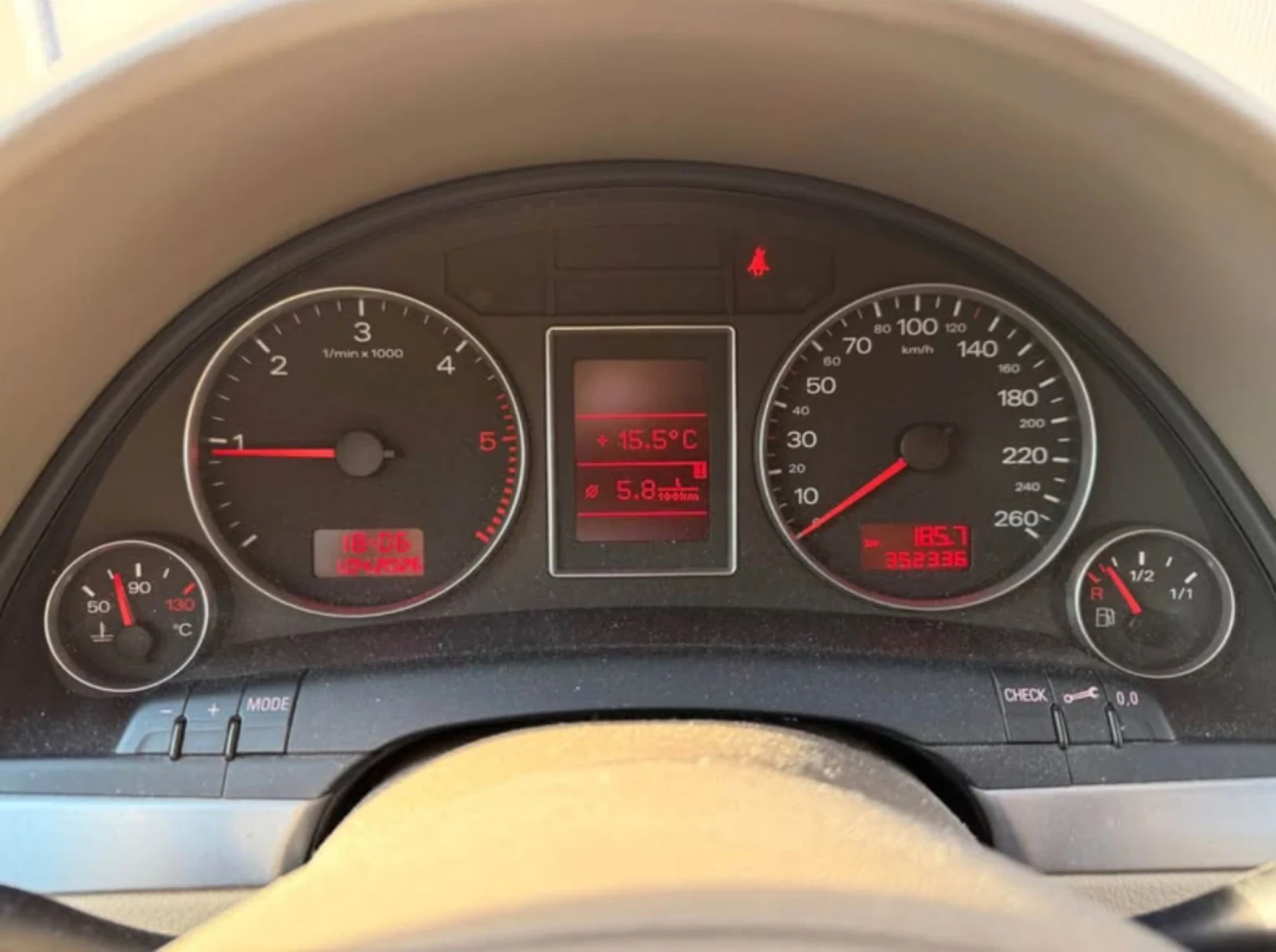 Audi A4 1.9TDI, снимка 9 - Автомобили и джипове - 54166797