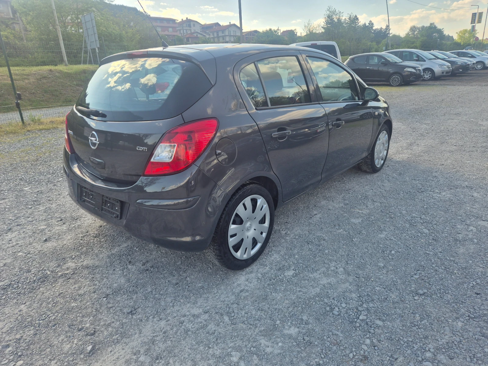 Opel Corsa 1.3 cdti, снимка 4 - Автомобили и джипове - 54429000