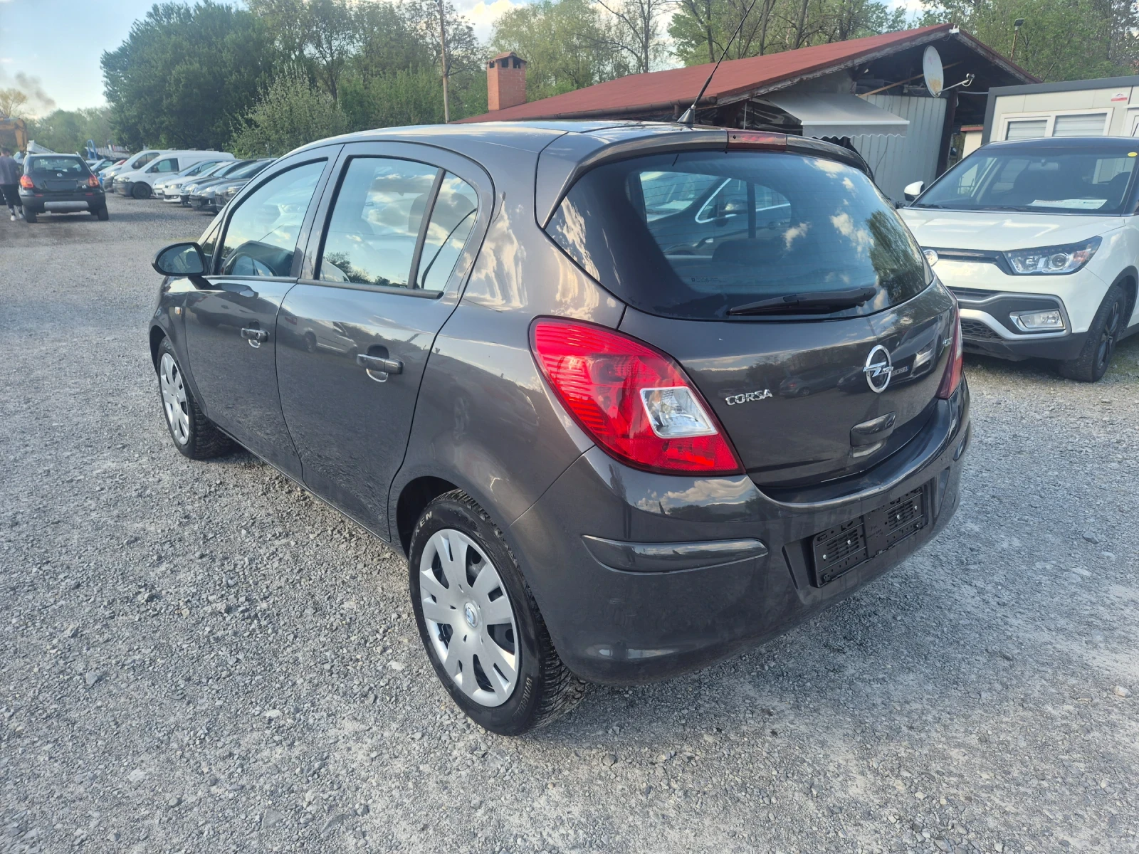 Opel Corsa 1.3 cdti, снимка 3 - Автомобили и джипове - 54429000