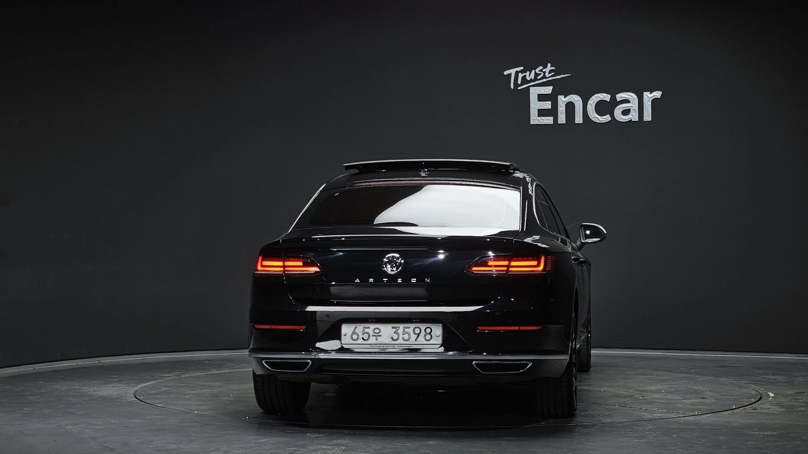 VW Arteon 2.0 TDI* ЛЮК* МАСАЖ* KEYLESS* ЕЛ. БАГАЖНИК* КРАЙНА, снимка 4 - Автомобили и джипове - 55318886