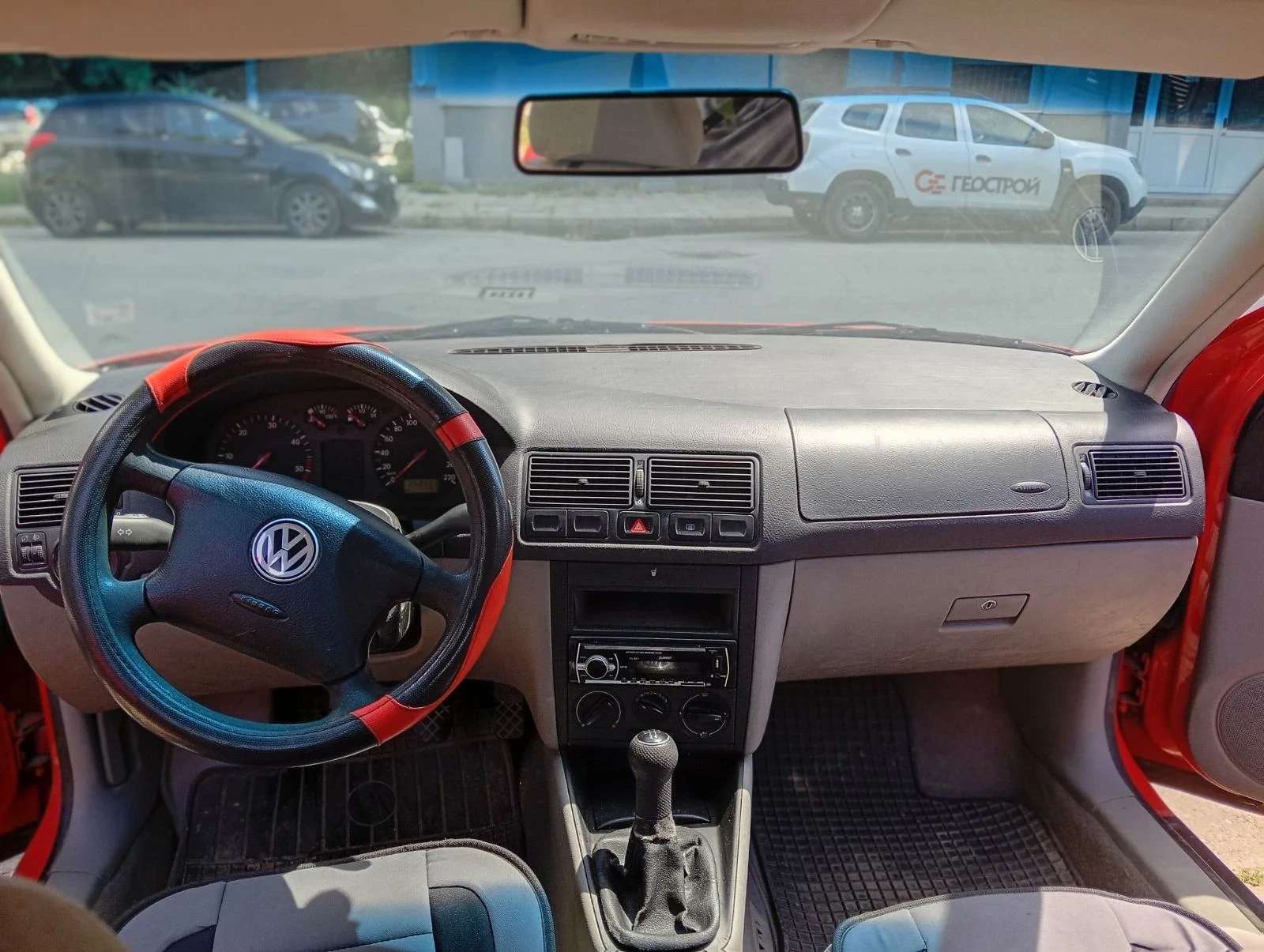 VW Golf 1.9 TDI/90 Клима* * , снимка 10 - Автомобили и джипове - 55596208