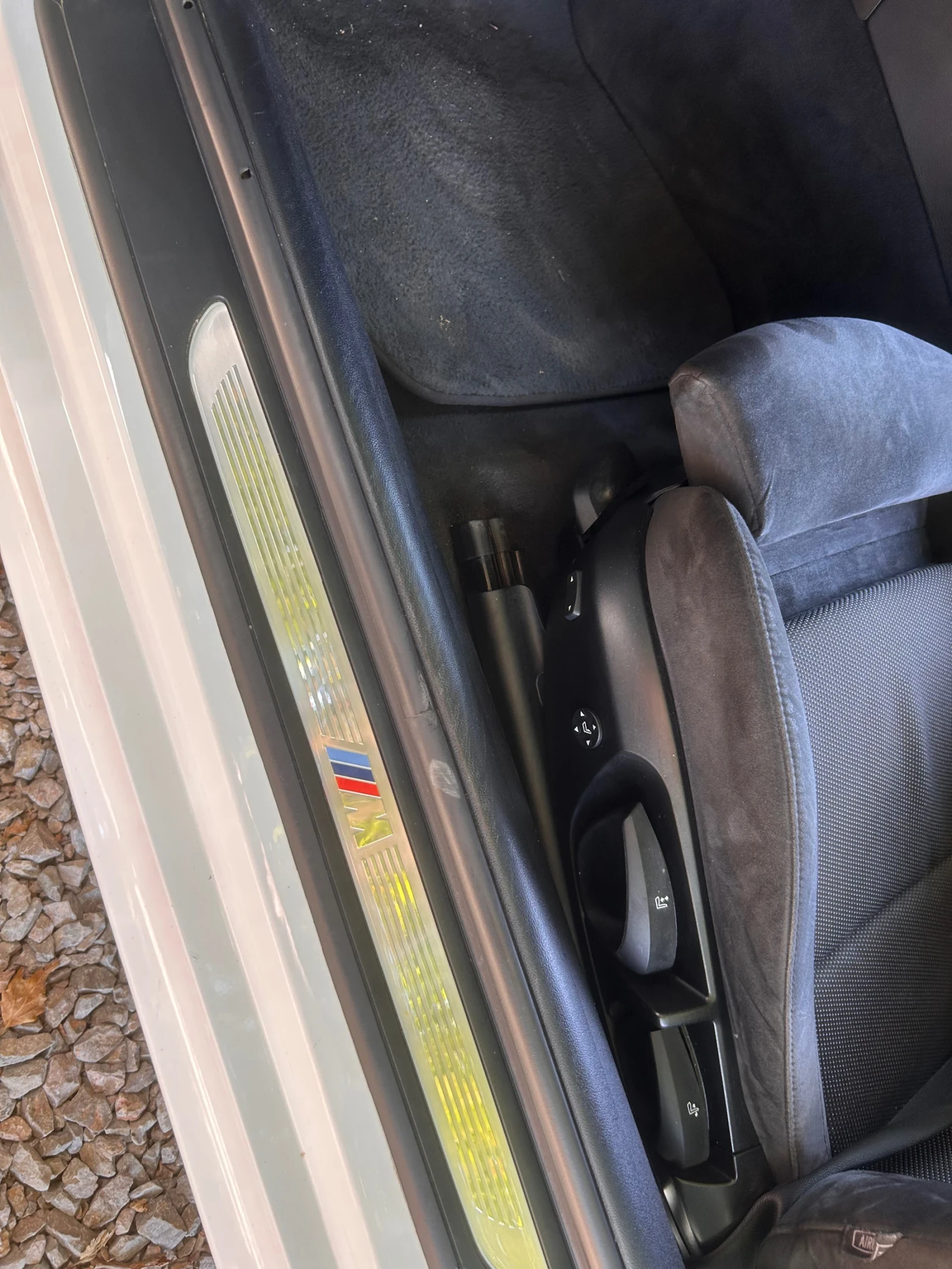 BMW 320, снимка 11 - Автомобили и джипове - 55622415