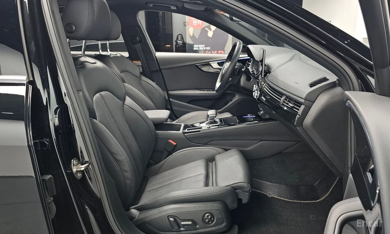 Audi A4 45 TFSI Quattro* S-Line* DISTRONIC* ХЕДЪП* ОБДУХ* , снимка 6 - Автомобили и джипове - 55655883