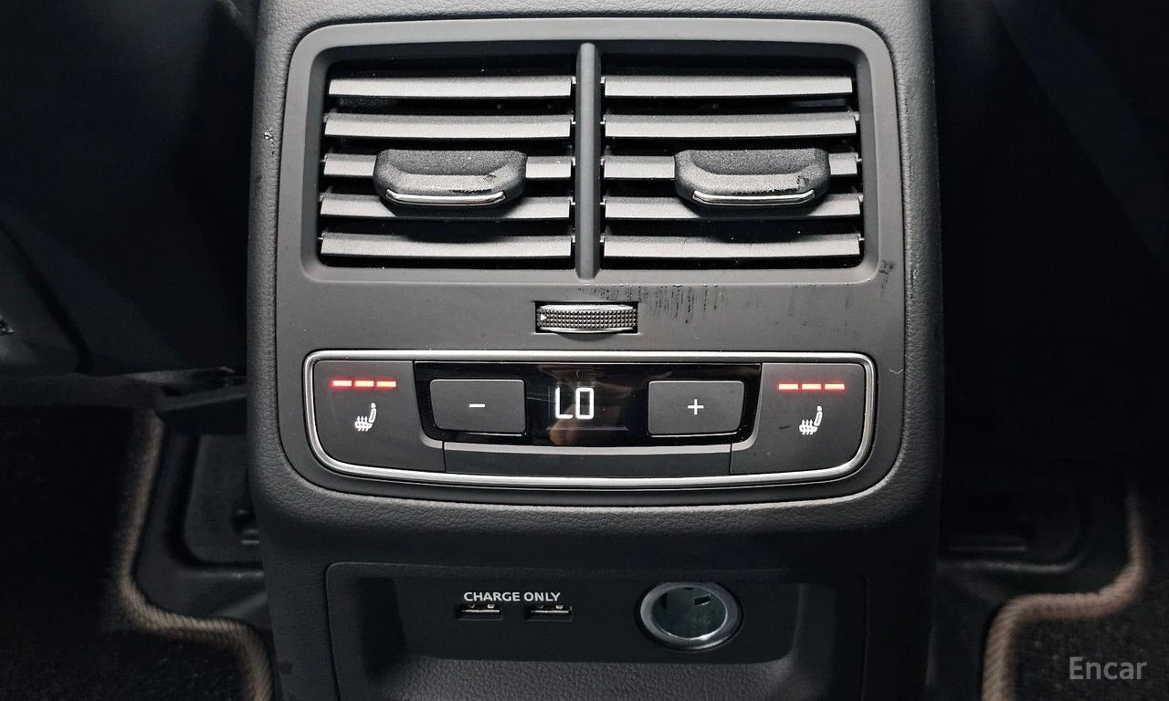 Audi A4 45 TFSI Quattro* S-Line* DISTRONIC* ХЕДЪП* ОБДУХ* , снимка 16 - Автомобили и джипове - 55655883