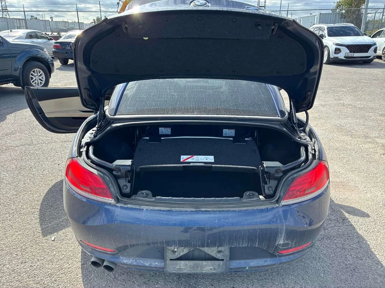 BMW Z4 2dr Roadster sDrive30i * CARFAX * ФИНАНСИРАНЕ, снимка 17 - Автомобили и джипове - 56185804