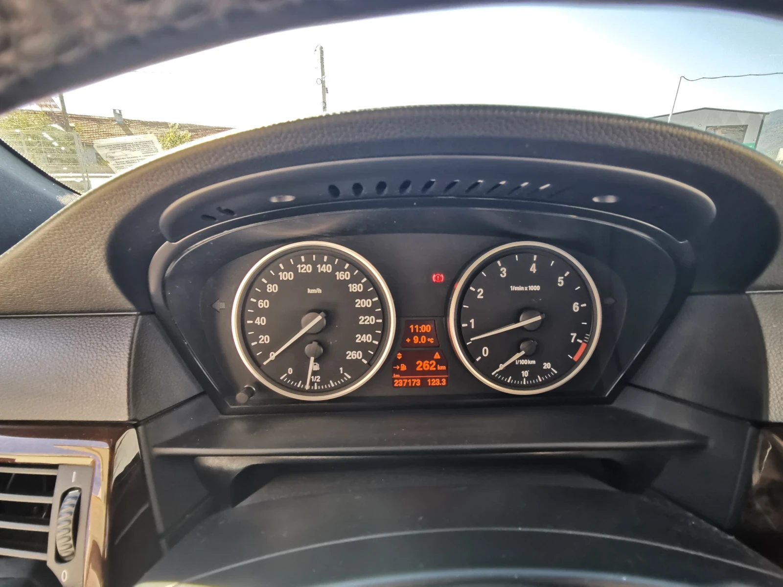BMW 530 BMW ХI EDITION, снимка 15 - Автомобили и джипове - 56371615