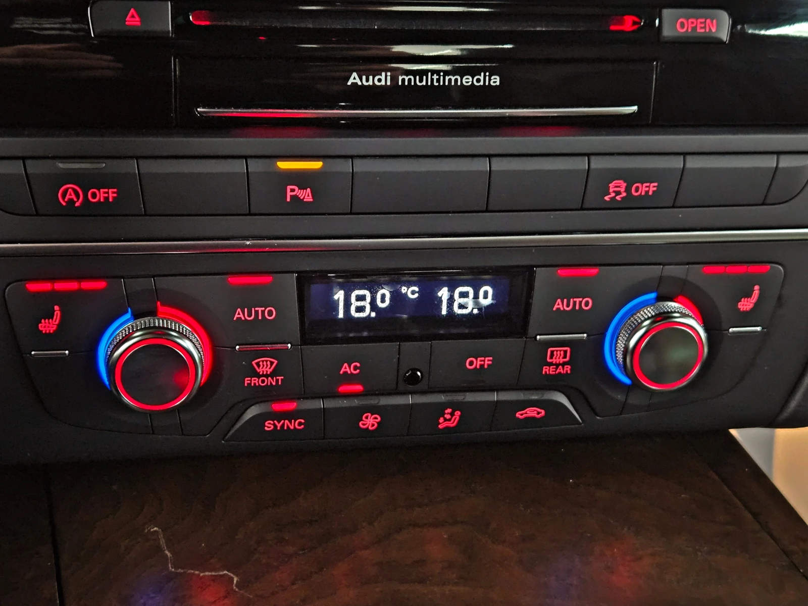 Audi A6 S-LINE/DISTR/CAMERA/BOSE/�������/�����/LINE AS/LIZ | Mobile.bg � ����������� 12