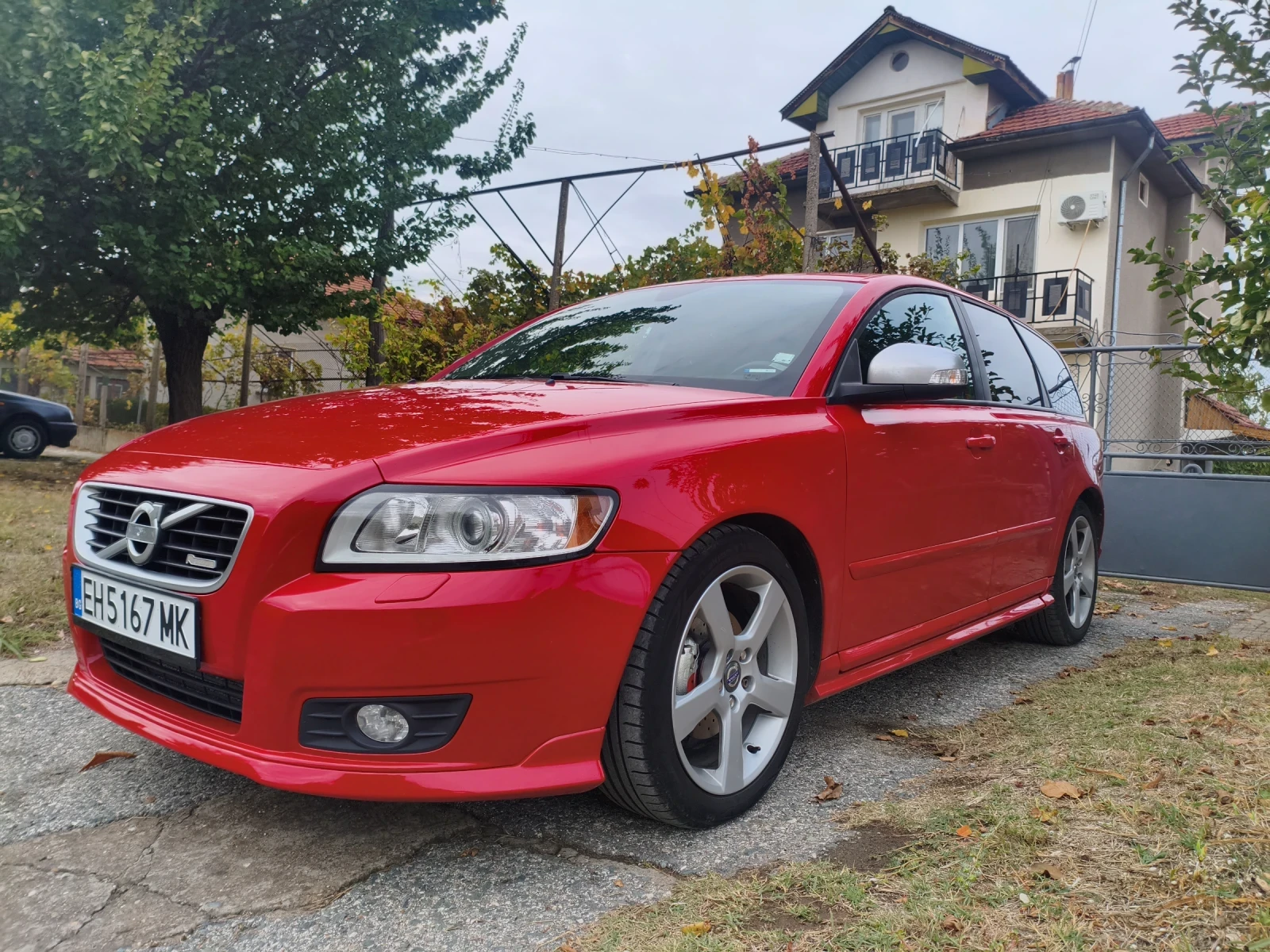 Volvo V50 D2 R-Design, снимка 2 - Автомобили и джипове - 56543814