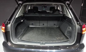 VW Touareg 3.0 TDI PREMIUM, снимка 16
