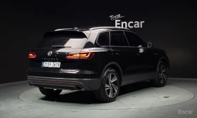 VW Touareg 3.0 TDI PREMIUM, снимка 4