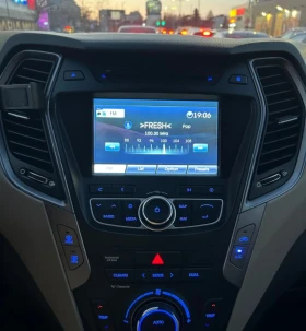 Обява за продажба на Hyundai Santa fe CRDi 4WD ~22 500 лв. - изображение 3
