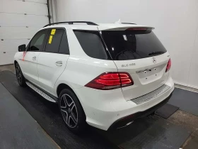 Mercedes-Benz GLE 400  CARFAX, снимка 4 - Автомобили и джипове - 53616802