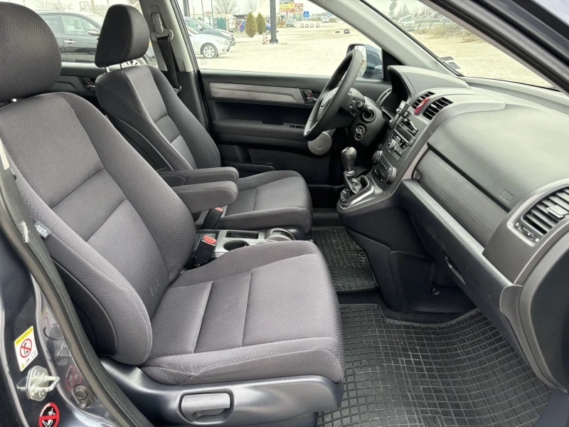 Honda Cr-v РЕГИСТРИРАНА, снимка 9 - Автомобили и джипове - 48156416