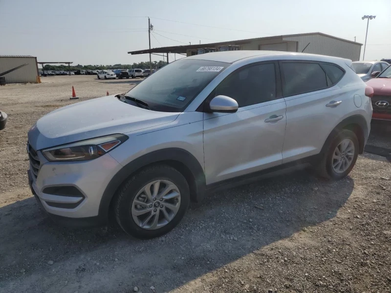 Hyundai Tucson, снимка 1 - Автомобили и джипове - 48724723