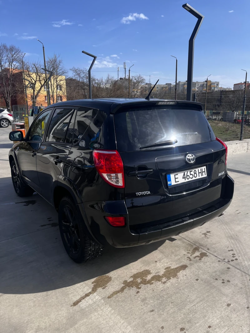 Toyota Rav4, снимка 3 - Автомобили и джипове - 49661363