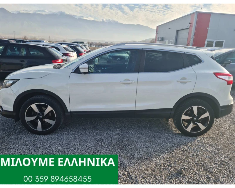 Nissan Qashqai 1.5dci ПЕРФЕКТЕН Keyless ПАНОРАМА КАМЕРА 360TEKNA , снимка 3 - Автомобили и джипове - 52878666