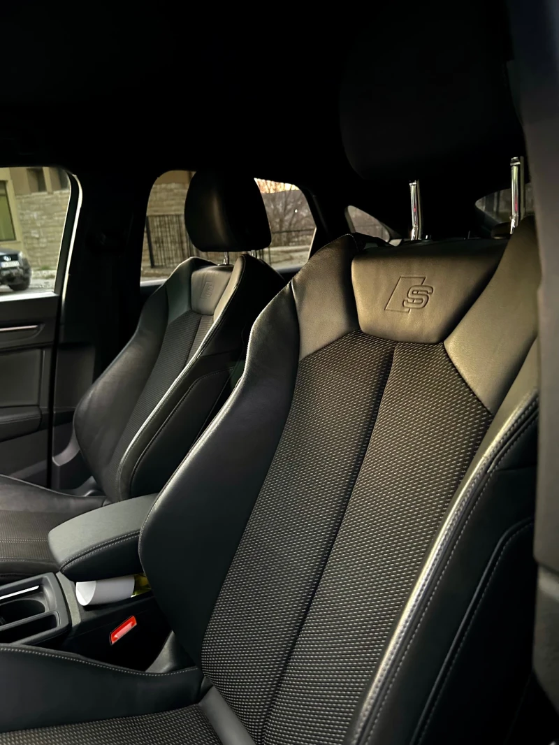 Audi Q3 Sportback, снимка 9 - Автомобили и джипове - 52883289