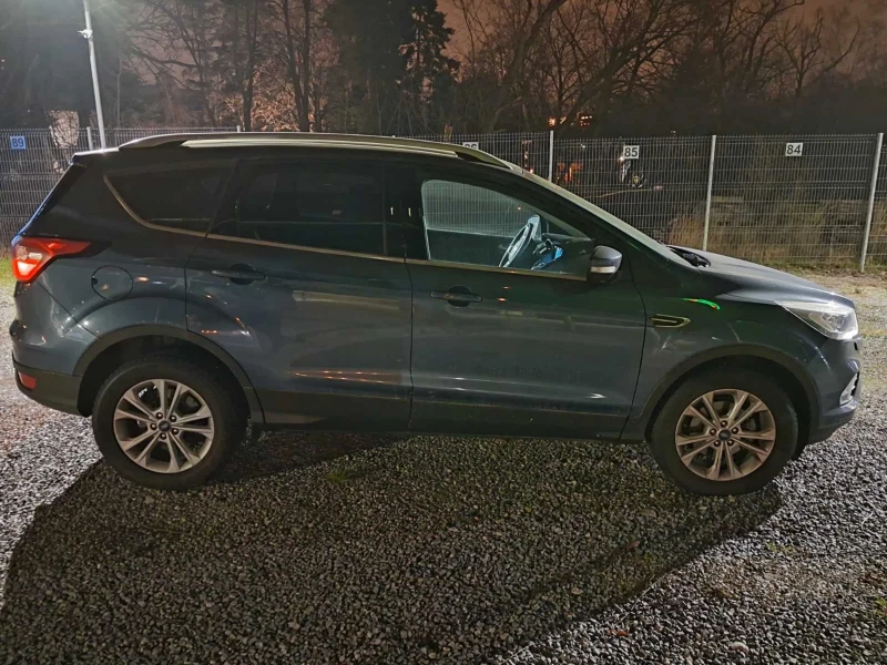 Ford Kuga, снимка 4 - Автомобили и джипове - 53434294