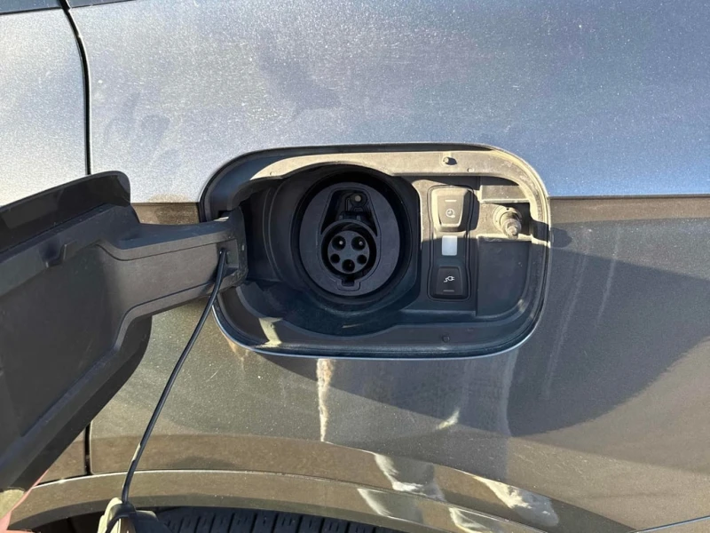 Audi Q5 S line Premium Plus 55 TFSI\Distronic\Pano\360 Cam, снимка 9 - Автомобили и джипове - 53471718