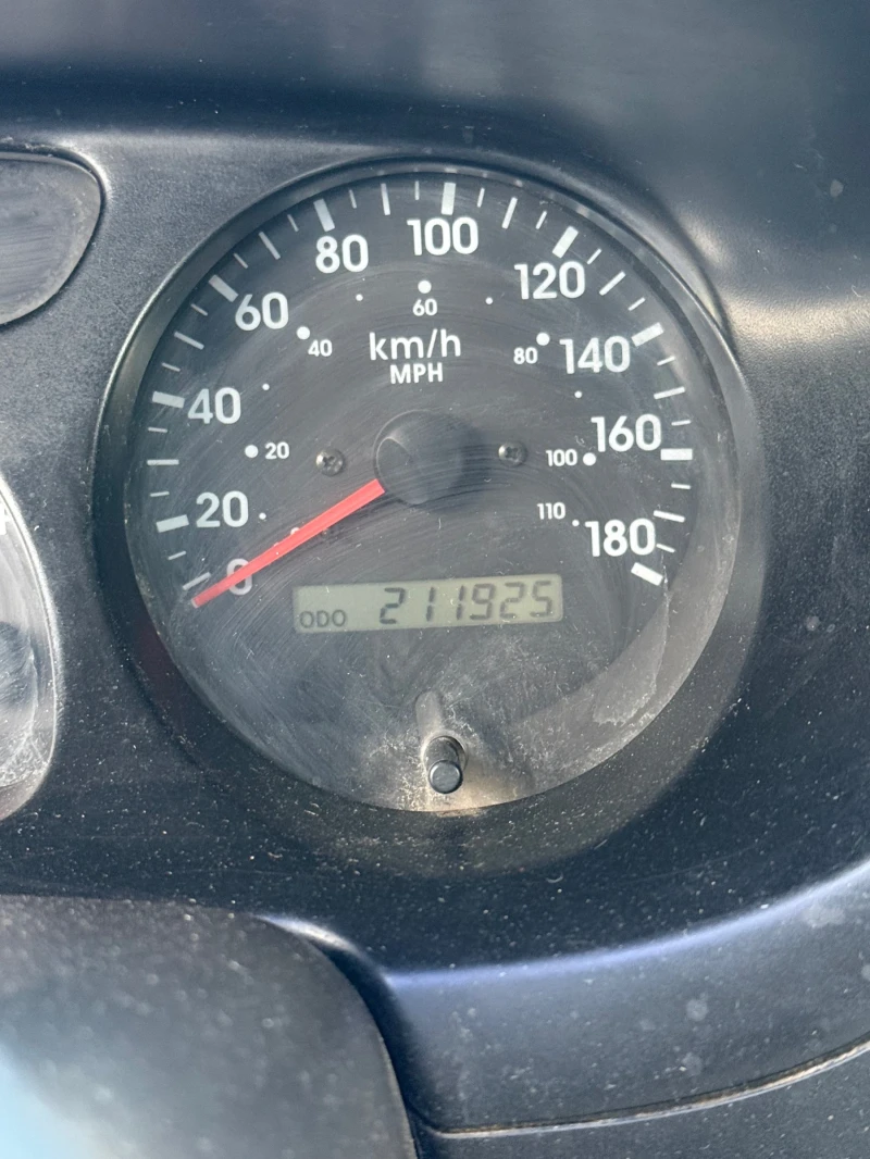 Kia Sportage, снимка 9 - Автомобили и джипове - 53582923