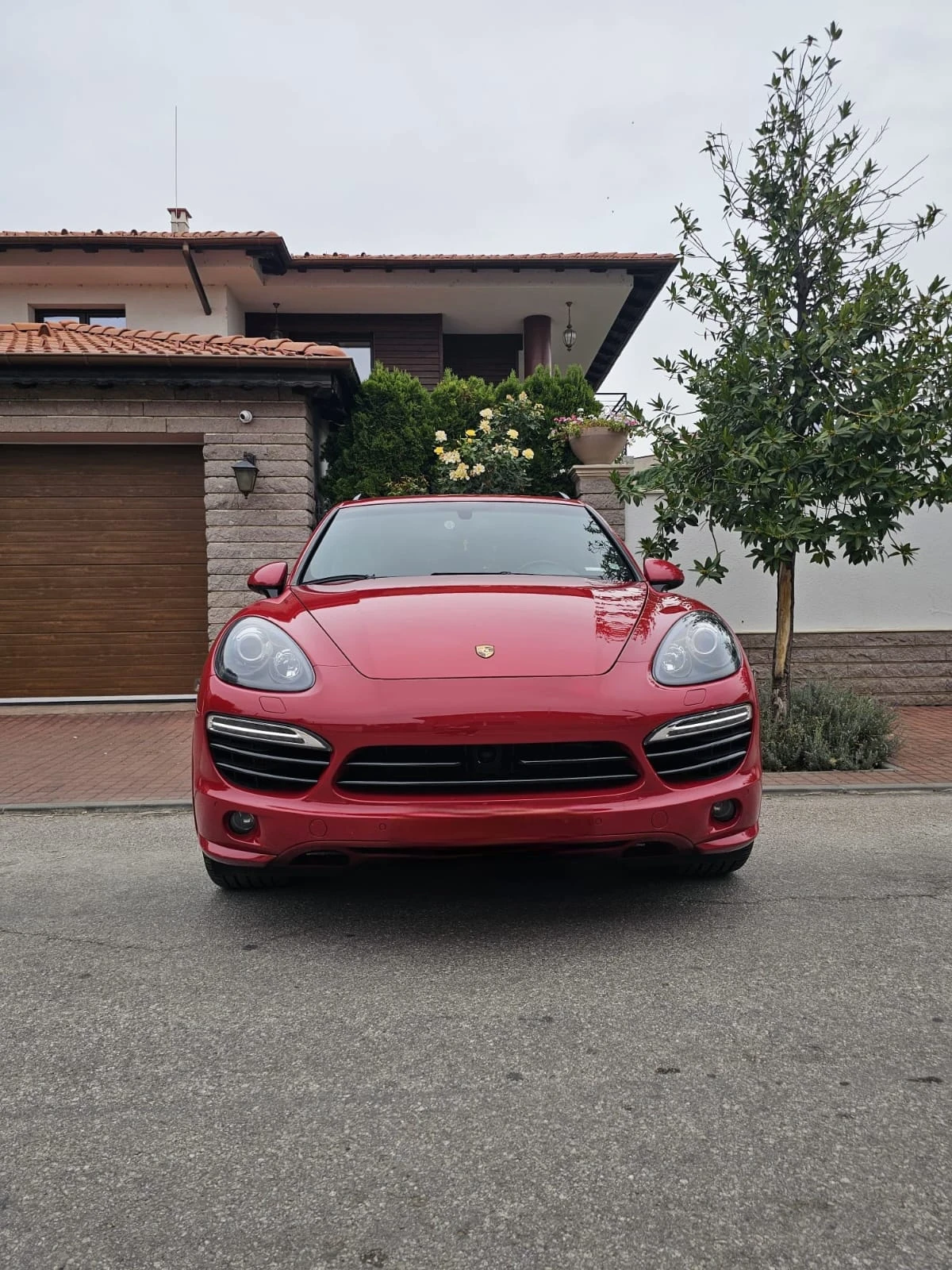 Porsche Cayenne - [1] 