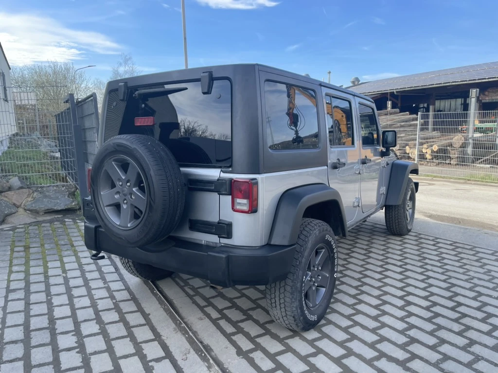 Jeep Wrangler  - изображение 4