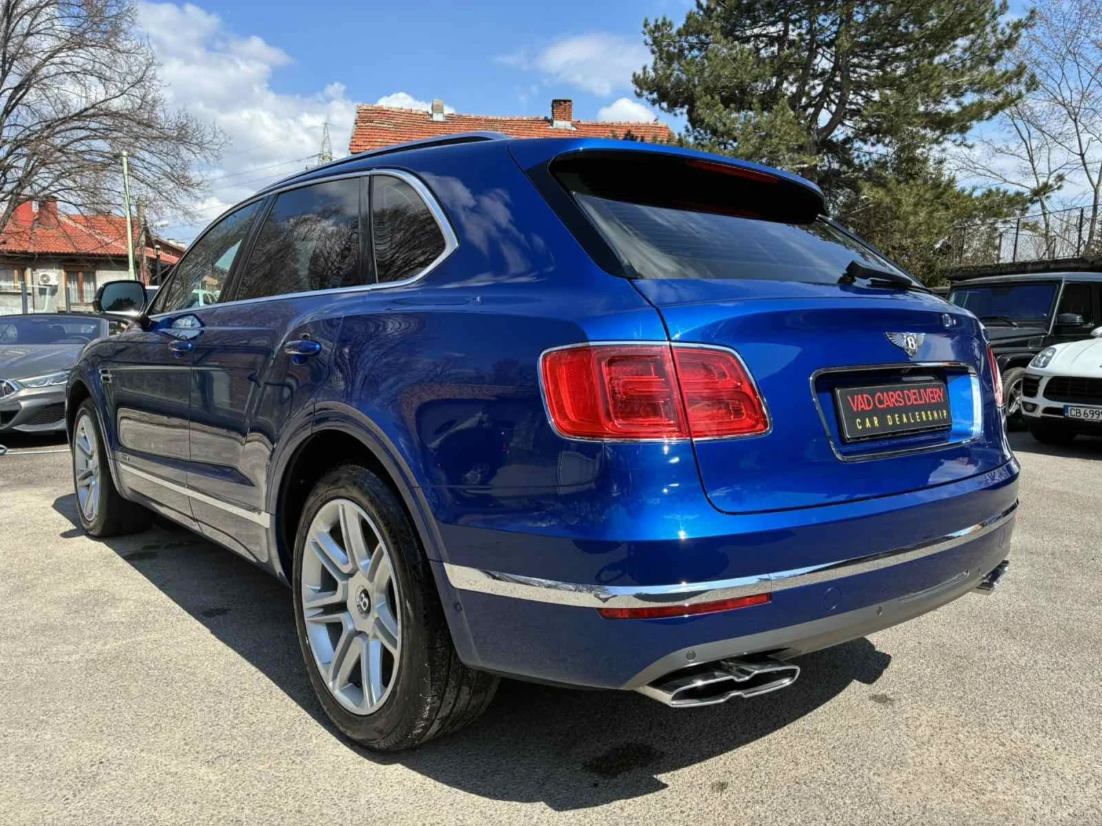 Bentley Bentayga MULLINER/Night Vision/Pano/Hud, снимка 7 - Автомобили и джипове - 54037386