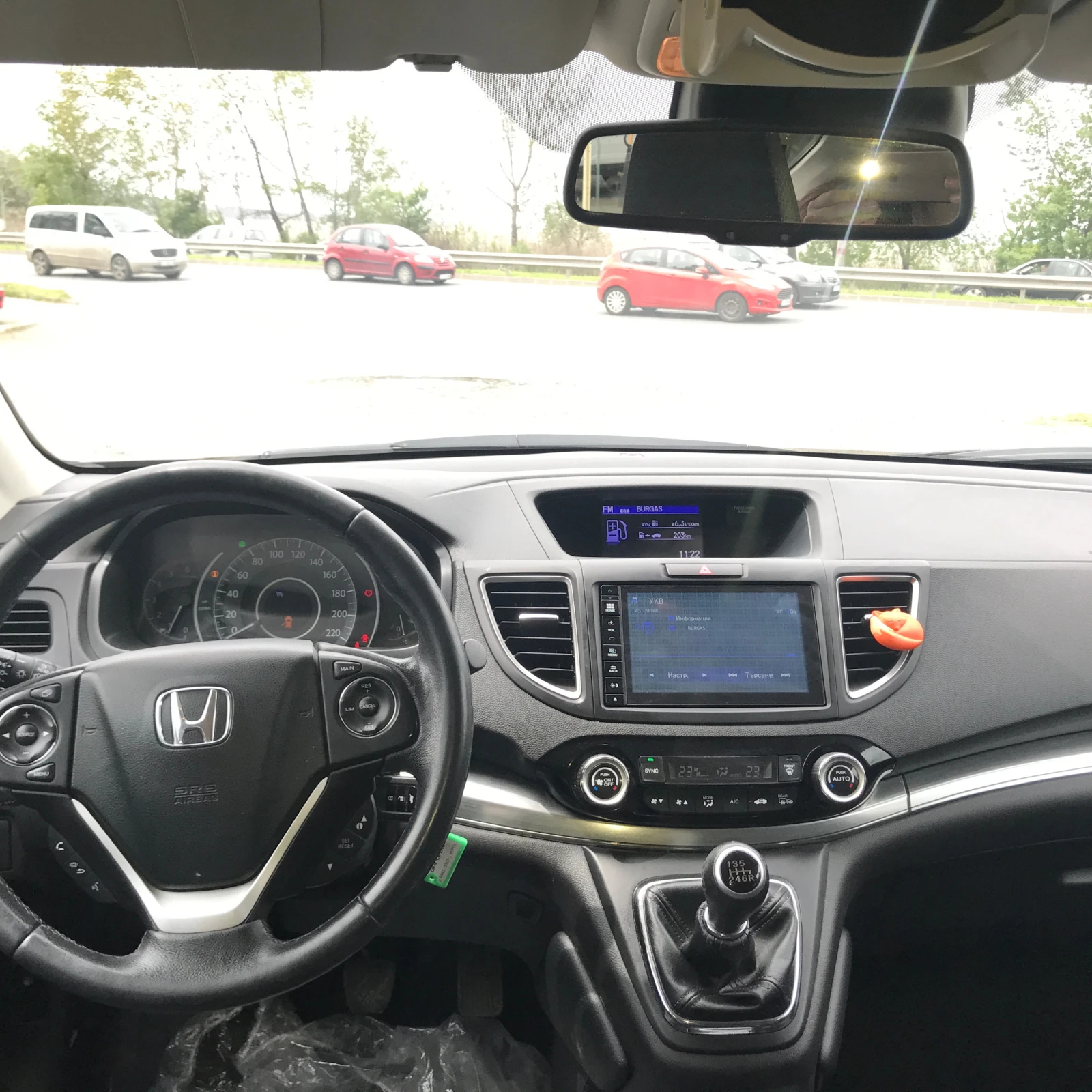 Honda Cr-v 1, 6 2WD, снимка 13 - Автомобили и джипове - 54409725