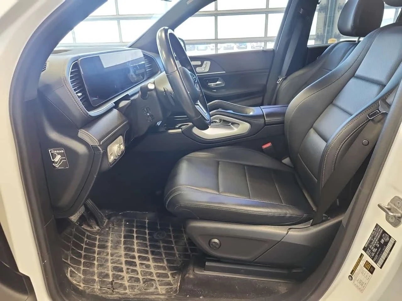 Mercedes-Benz GLE 450 | AMG-LINE| DISTRONIC| 360| BURMESTER| HUD| PANO, снимка 8 - Автомобили и джипове - 54435620