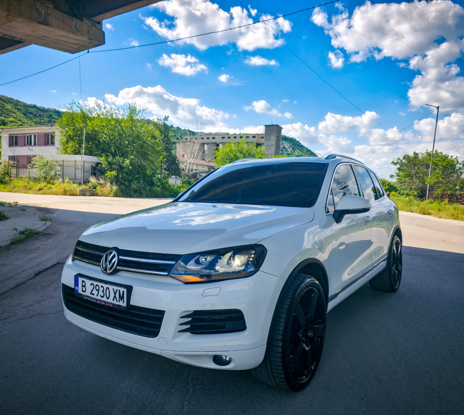 VW Touareg = FACELIFT= R-Line= 3.0tdi= СМЕНЕНИ ВЕРИГИ= , снимка 5 - Автомобили и джипове - 54723167