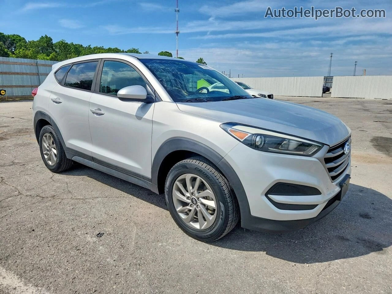 Hyundai Tucson 2.0L* 21k km* Цена до БГ, снимка 3 - Автомобили и джипове - 54987969