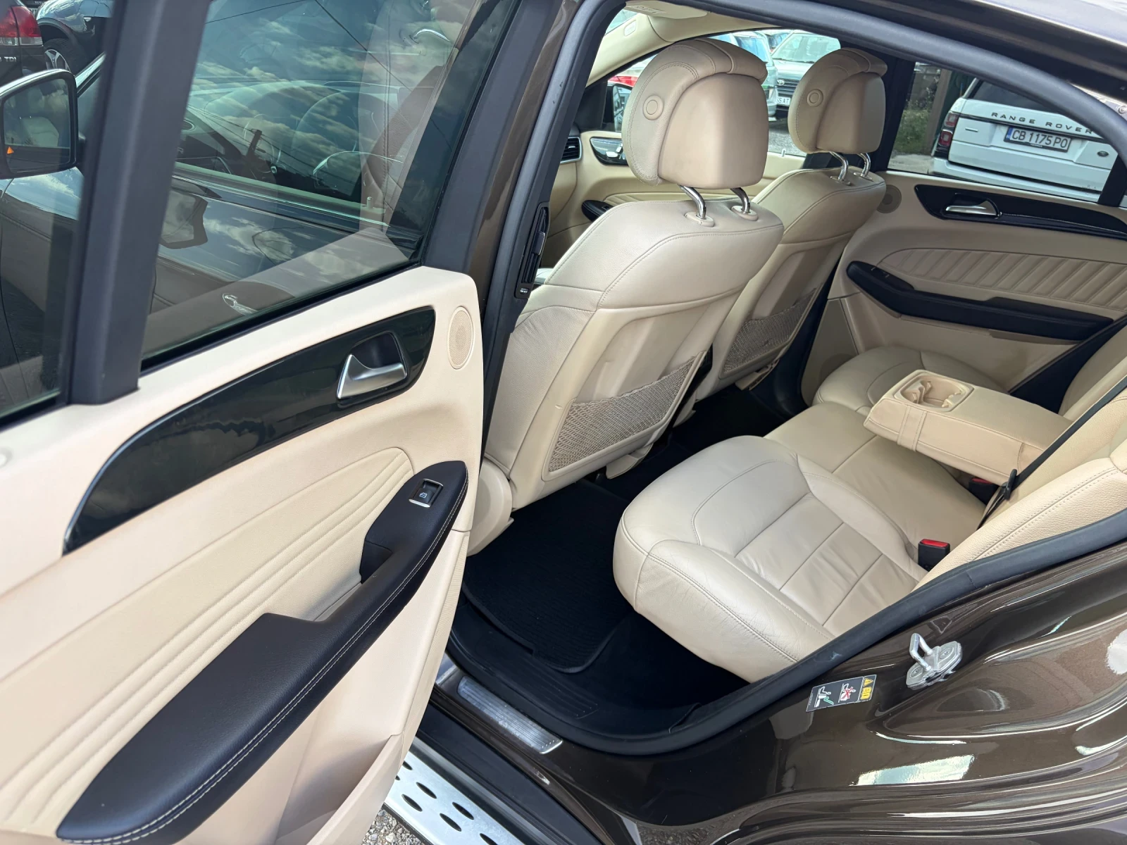 Mercedes-Benz GLE 43 AMG, снимка 13 - Автомобили и джипове - 55306663