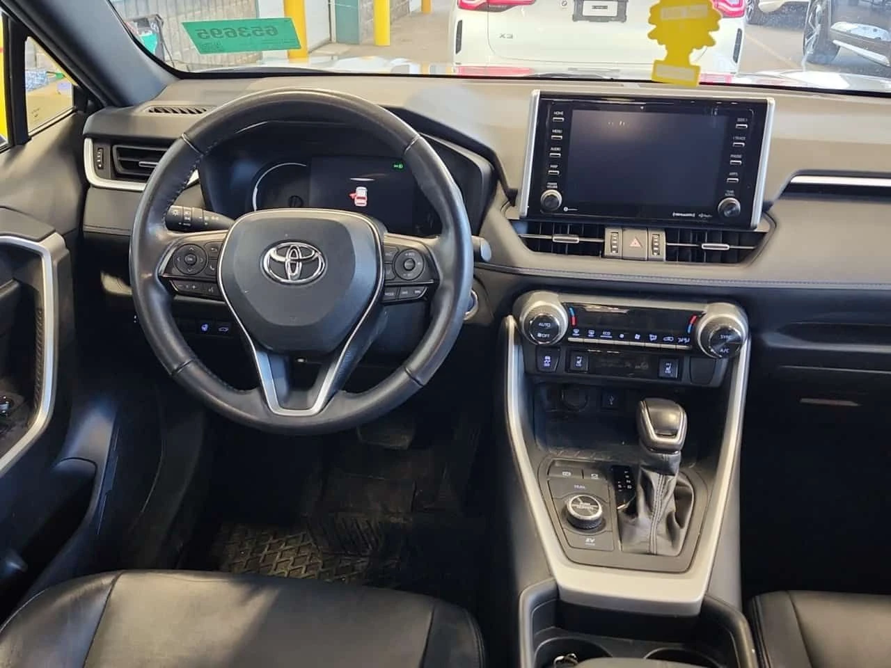 Toyota Rav4 * HYBRID XLE * AWD * CARFAX * , снимка 6 - Автомобили и джипове - 55571018