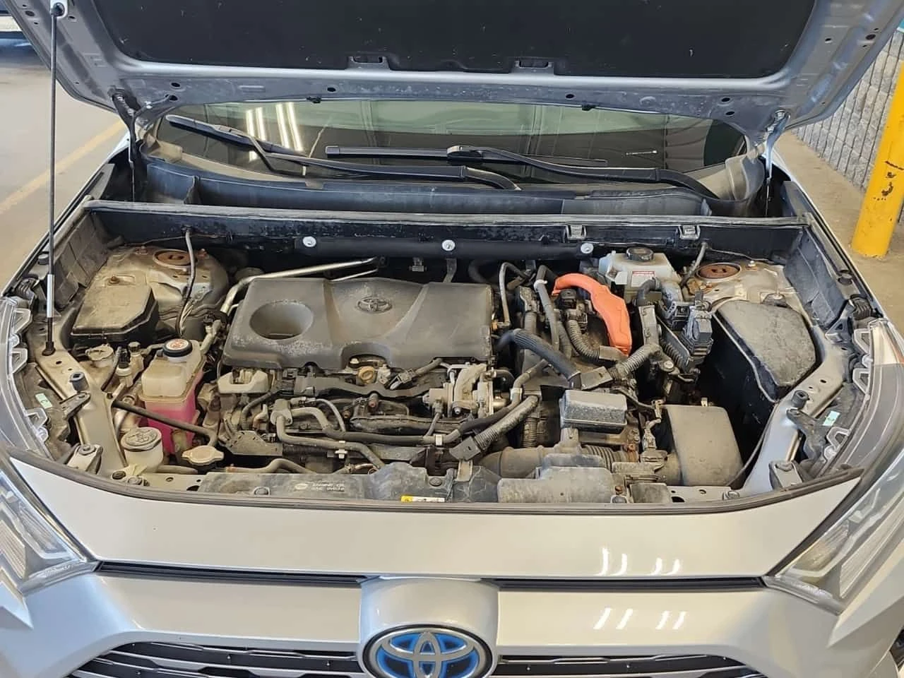 Toyota Rav4 * HYBRID XLE * AWD * CARFAX * , снимка 17 - Автомобили и джипове - 55571018