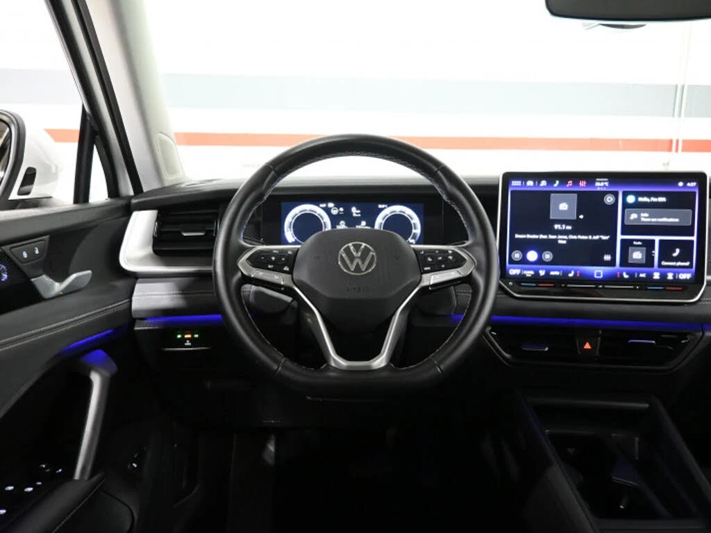 VW Tiguan 2.0 TSI 4MOTION, снимка 10 - Автомобили и джипове - 56080763