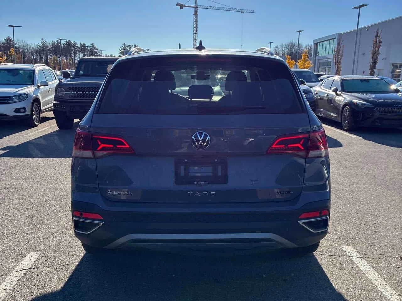 VW Taos * Highline * CARFAX * ����������*  | Mobile.bg � ����������� 4