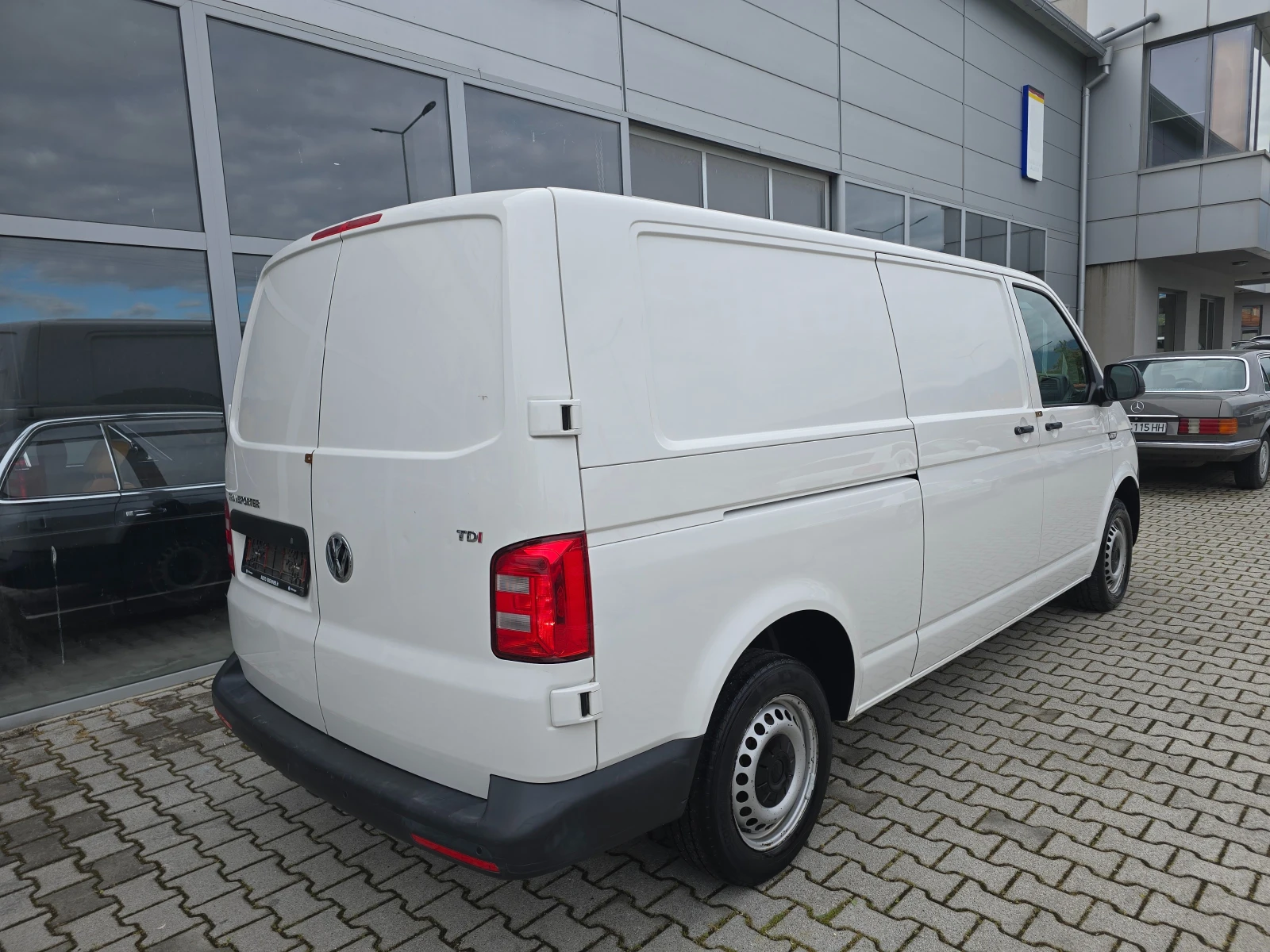 VW T6 2.0 ТDi 150к.c!! MAXI!!!, снимка 3 - Бусове и автобуси - 54952351