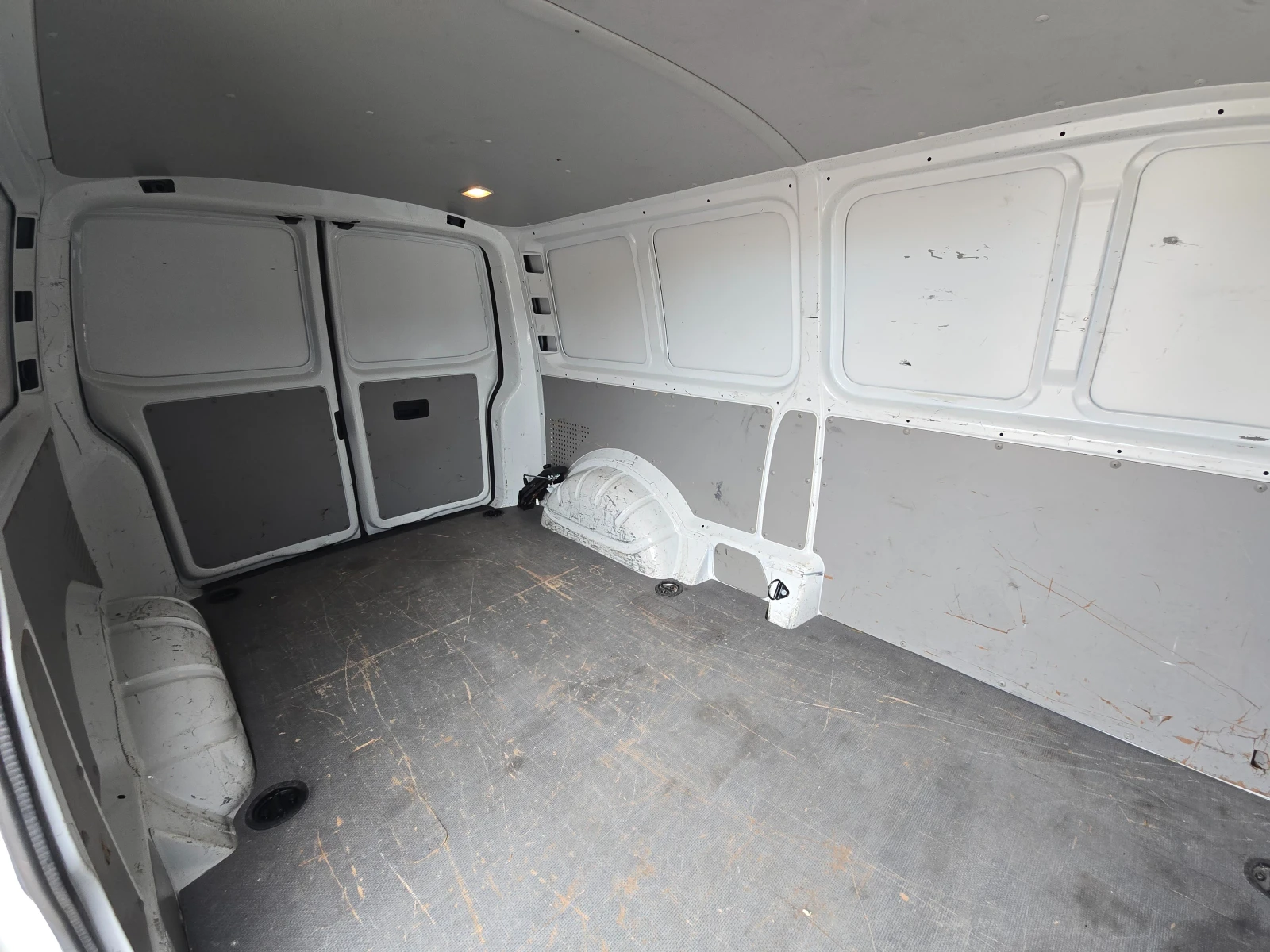 VW T6 2.0 ТDi 150к.c!! MAXI!!!, снимка 17 - Бусове и автобуси - 54952351