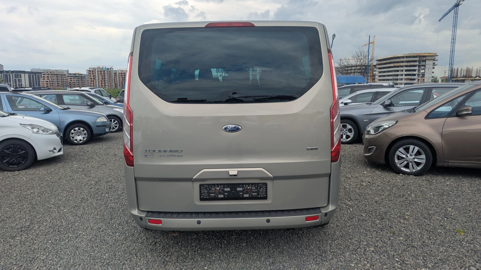 Ford Tourneo Custom 2.2 tdci, снимка 5 - Бусове и автобуси - 55269816